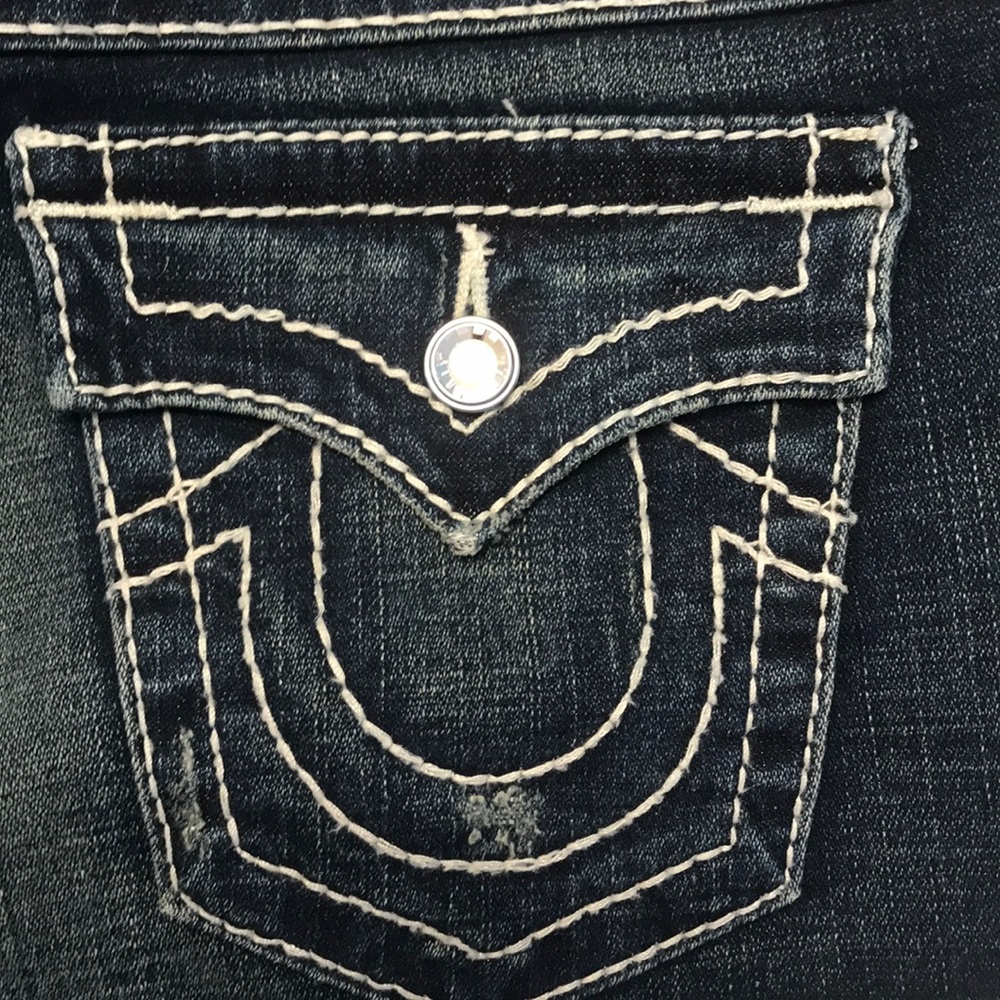 True religion jean shorts with jewel buttons